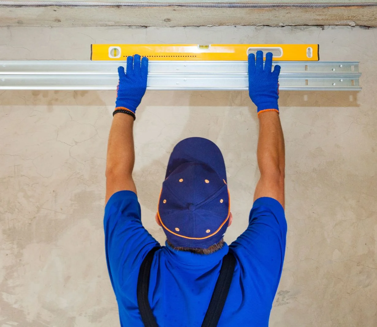 Garage Door Installation & Repairs