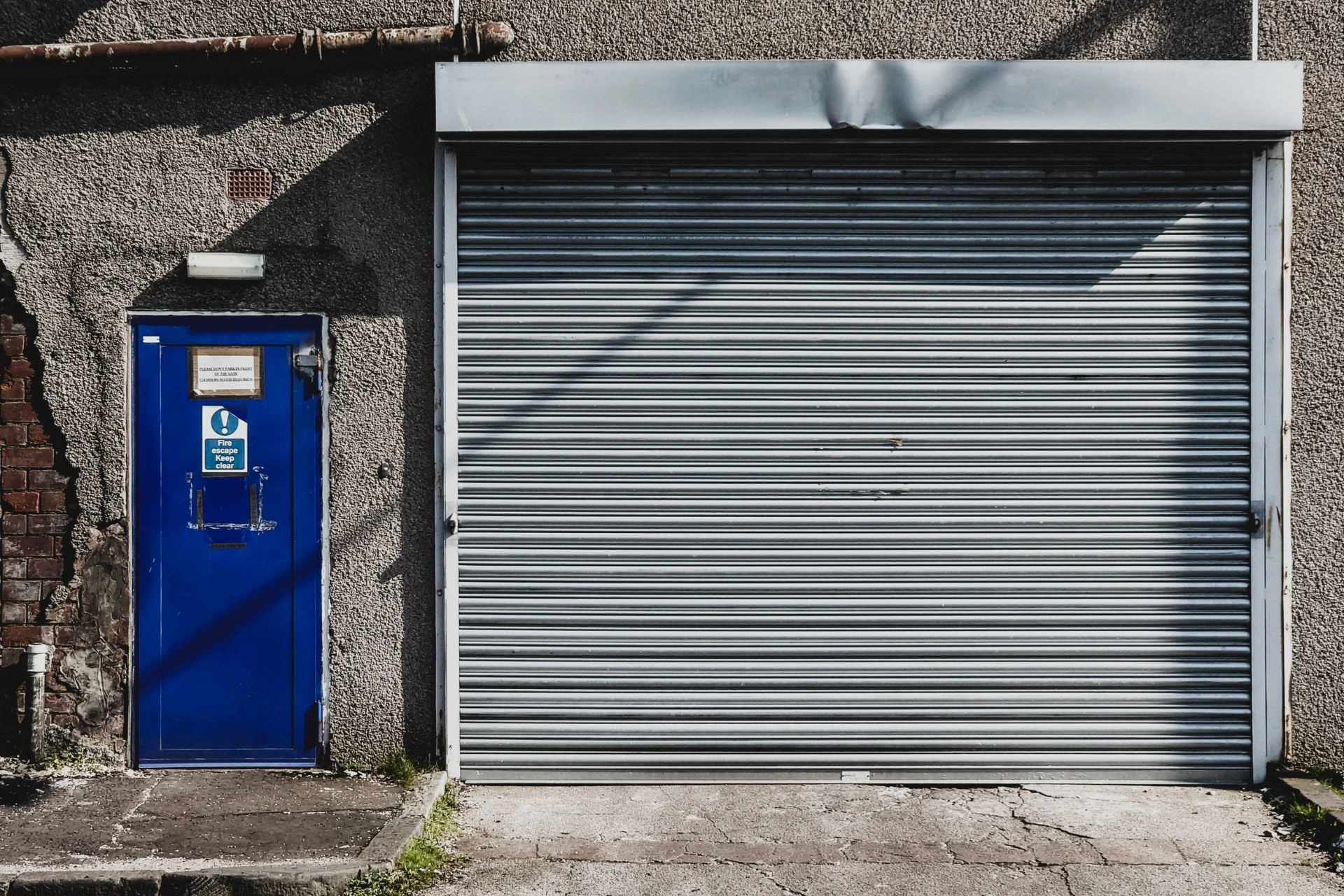 garage door near me