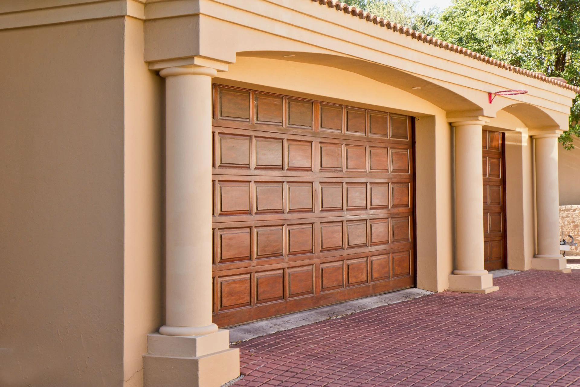 garge door